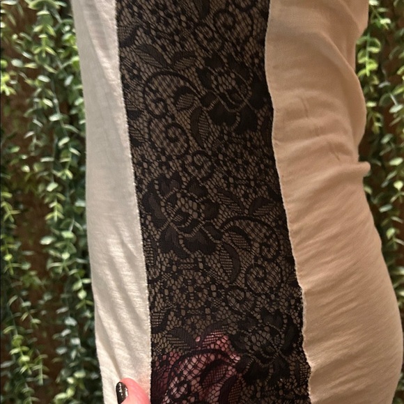 Black Lace Heart Women's Top - Picture 3 of 3